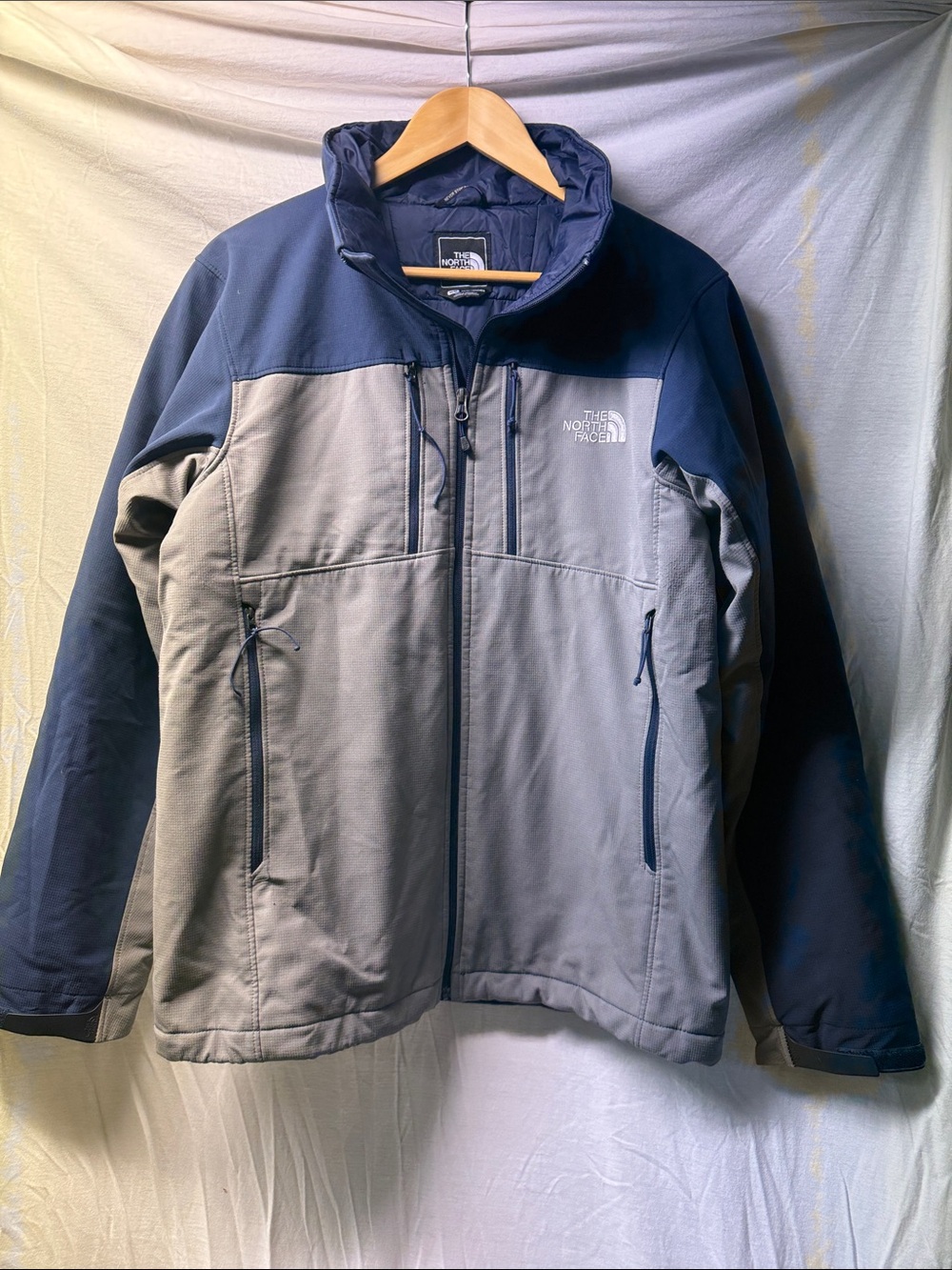 The North Face Men's Navy and Gray Softshell Jacket